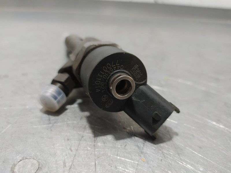 Recambio de inyector para renault laguna ii (bg0) 1.9 dci diesel fap referencia OEM IAM 7700111014 0445110021 BOSCH