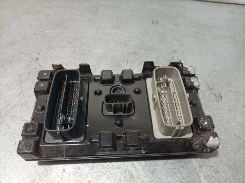 Recambio de modulo electronico para lexus is 300h referencia OEM IAM 8954053480 0795003220 ADVIC PINTURA SALTADA