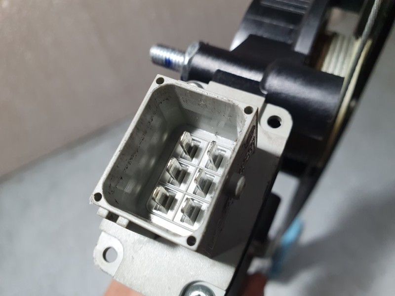 Recambio de elevalunas delantero derecho para fiat doblo ii cargo (263) furgón base referencia OEM IAM 40080521  ELECTRICO 6 PIN