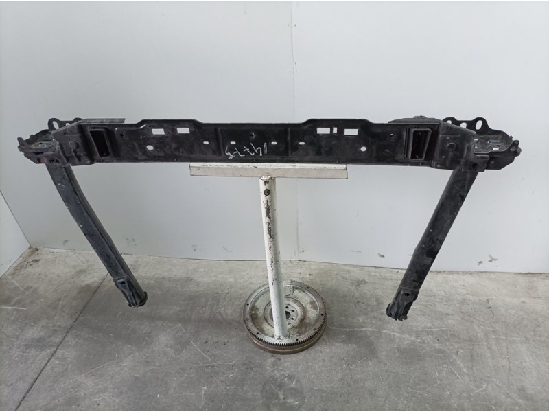 Recambio de travesaño inferior para peugeot 508 active referencia OEM IAM   