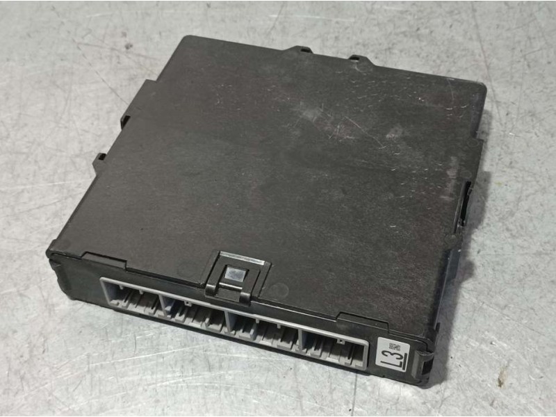 Recambio de modulo electronico para lexus is 300h referencia OEM IAM 8998153040 2850004560 DENSO