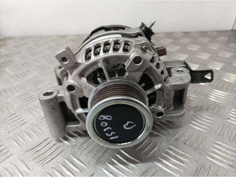 Recambio de alternador para toyota auris active referencia OEM IAM 270600R090 1042113140 DENSO