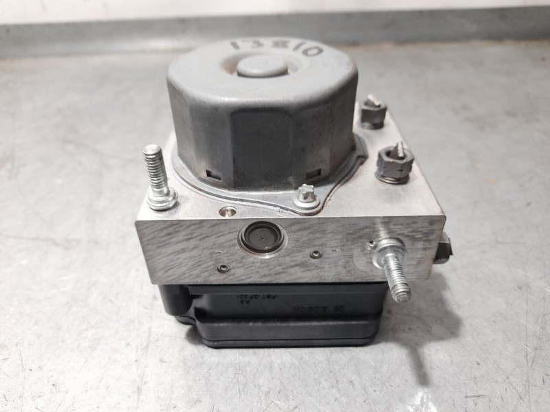 Recambio de abs para renault clio iv dynamique referencia OEM IAM 476601283R  