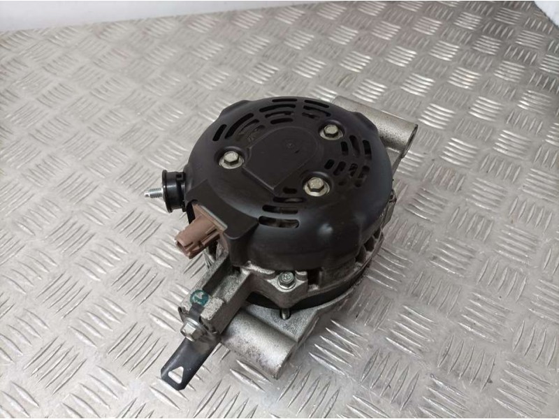 Recambio de alternador para toyota auris active referencia OEM IAM 270600R090 1042113140 DENSO