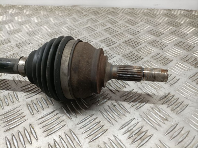 Recambio de transmision delantera izquierda para citroën c3 feel referencia OEM IAM 9801048580  