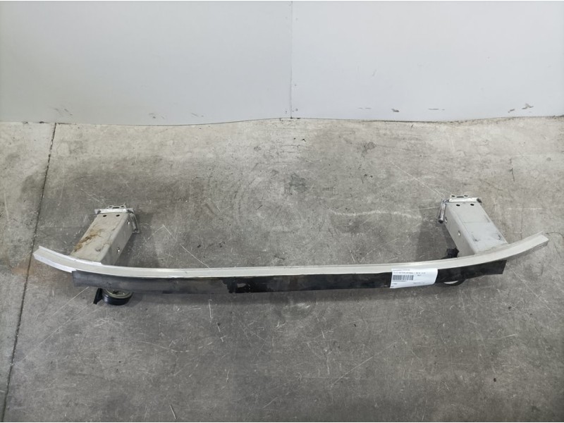 Recambio de travesaño inferior para volvo v60 familiar basis referencia OEM IAM 32246766  