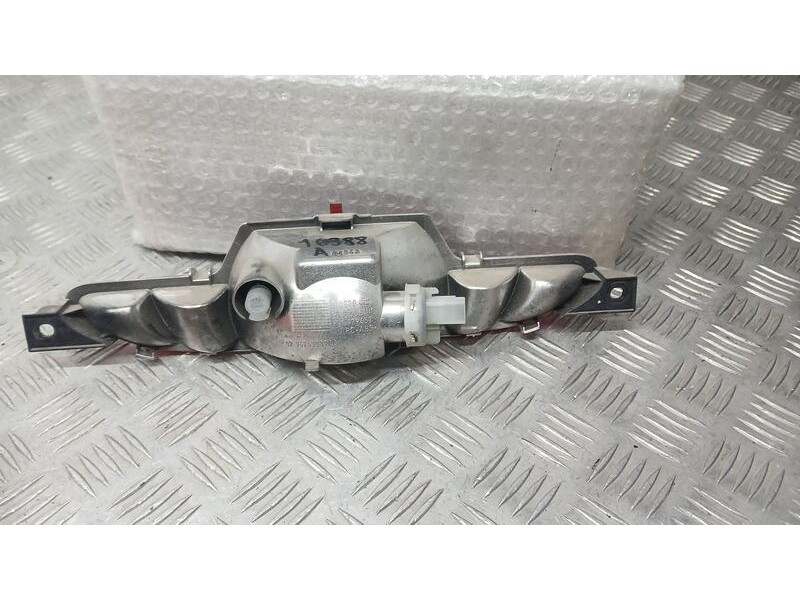Recambio de piloto trasero central para peugeot 208 (p2) allure referencia OEM IAM 9674308980  