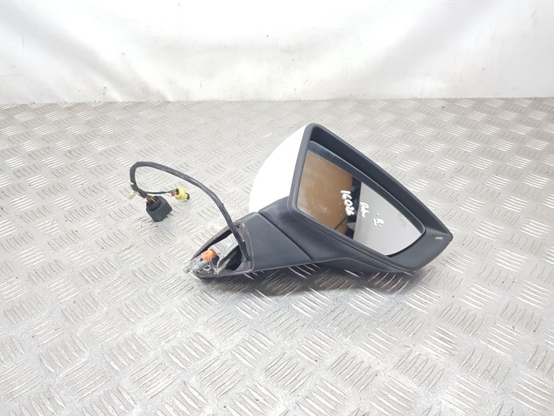 Recambio de retrovisor derecho para seat arona style edition referencia OEM IAM 6F1857508AC  ELECTRICO