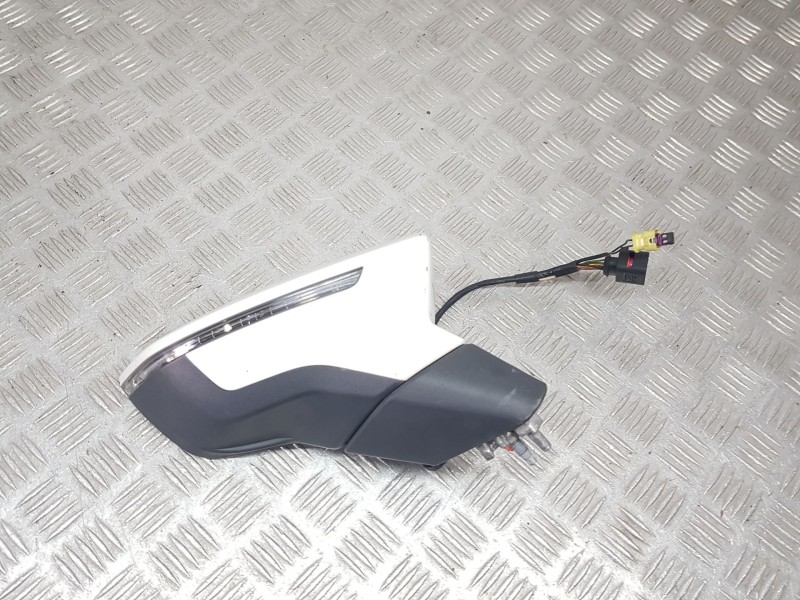 Recambio de retrovisor derecho para seat arona style edition referencia OEM IAM 6F1857508AC  ELECTRICO