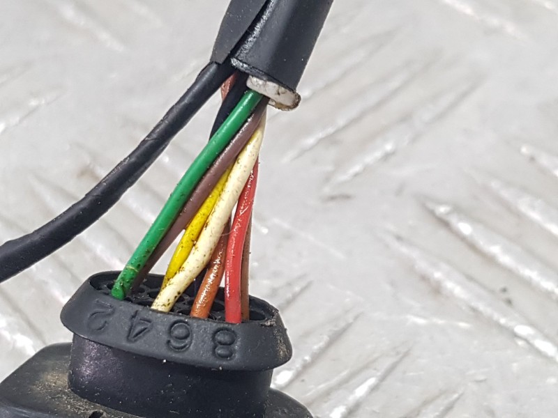 Recambio de retrovisor derecho para seat arona style edition referencia OEM IAM 6F1857508AC  ELECTRICO