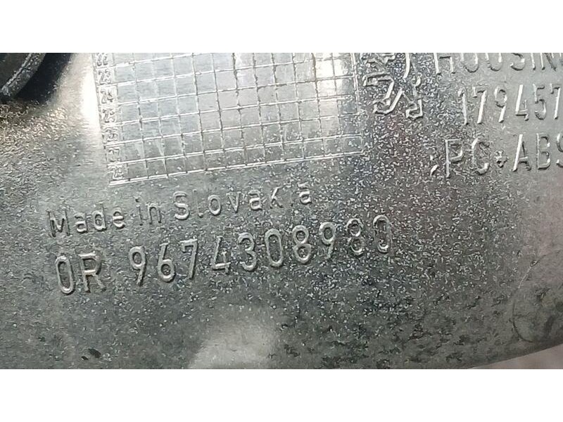 Recambio de piloto trasero central para peugeot 208 (p2) allure referencia OEM IAM 9674308980  