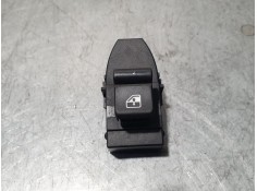 MANDO ELEVALUNAS DELANTERO DERECHO SIN REF 