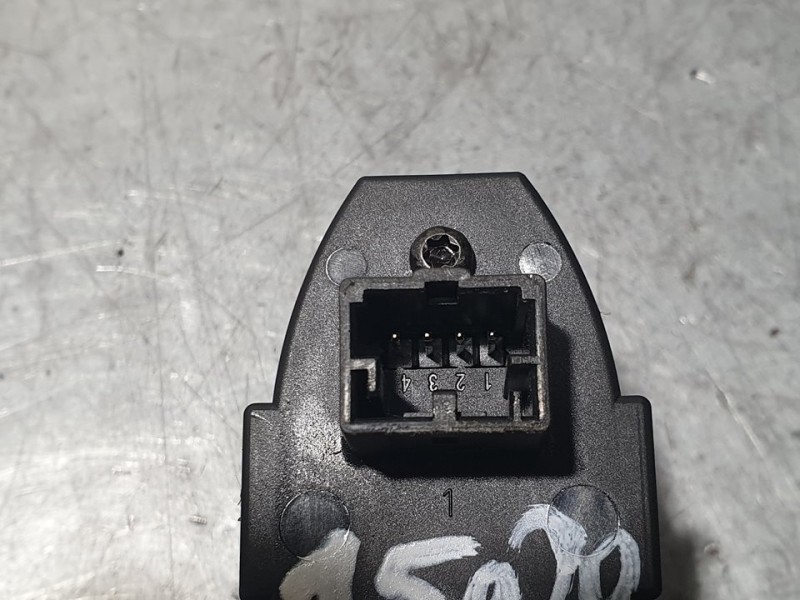 Recambio de mando elevalunas delantero derecho para alfa romeo 159 (140) 1.9 jtdm 8v elegante referencia OEM IAM SIN REF  