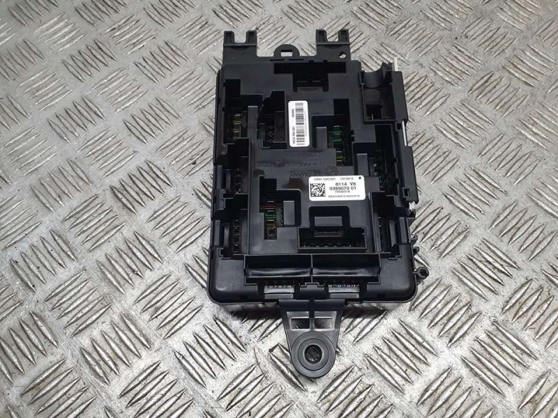 Recambio de caja reles / fusibles para bmw serie 1 lim. (f20/f21) 116i referencia OEM IAM 938907001 MS2018061290310170 