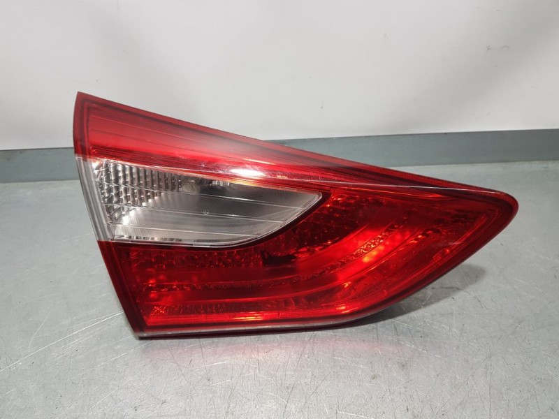 Recambio de piloto trasero izquierdo para hyundai i30 (gd) classic referencia OEM IAM 92403A5010  INTERIOR