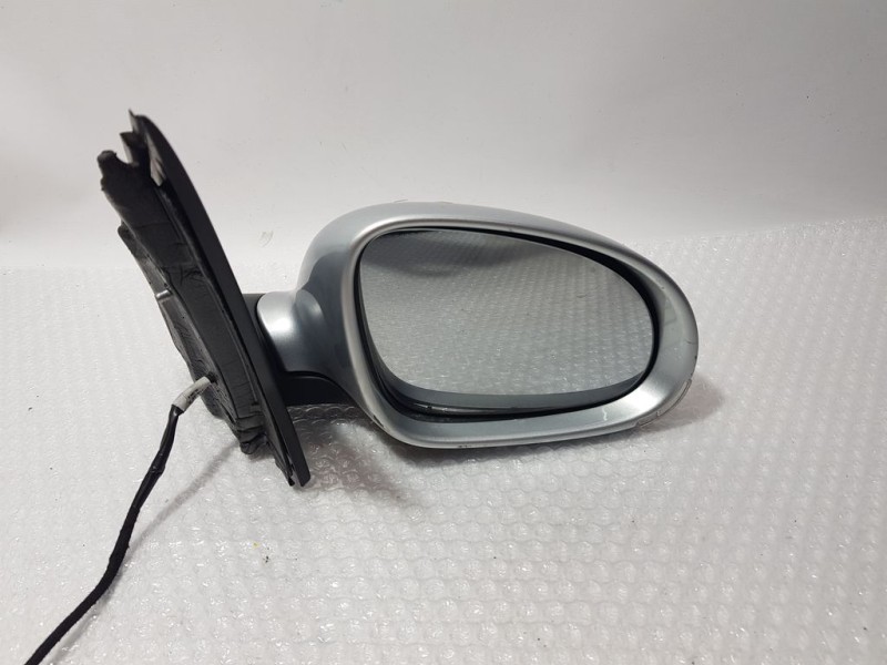 Recambio de retrovisor derecho para volkswagen golf v berlina (1k1) trendline referencia OEM IAM 1K1857508CN  ELECTRICO 6 CABLES