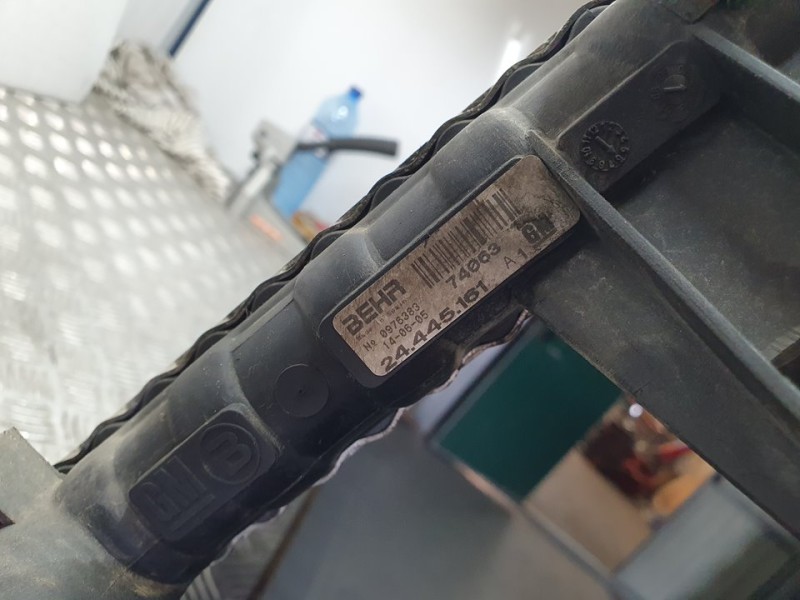 Recambio de radiador agua para opel tigra twin top cosmo referencia OEM IAM 24445161  