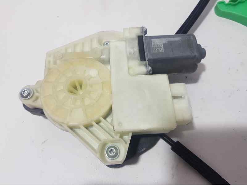 Recambio de elevalunas trasero derecho para volkswagen golf vii sportsvan edition referencia OEM IAM 5G4839462C C03536103 BROSE 