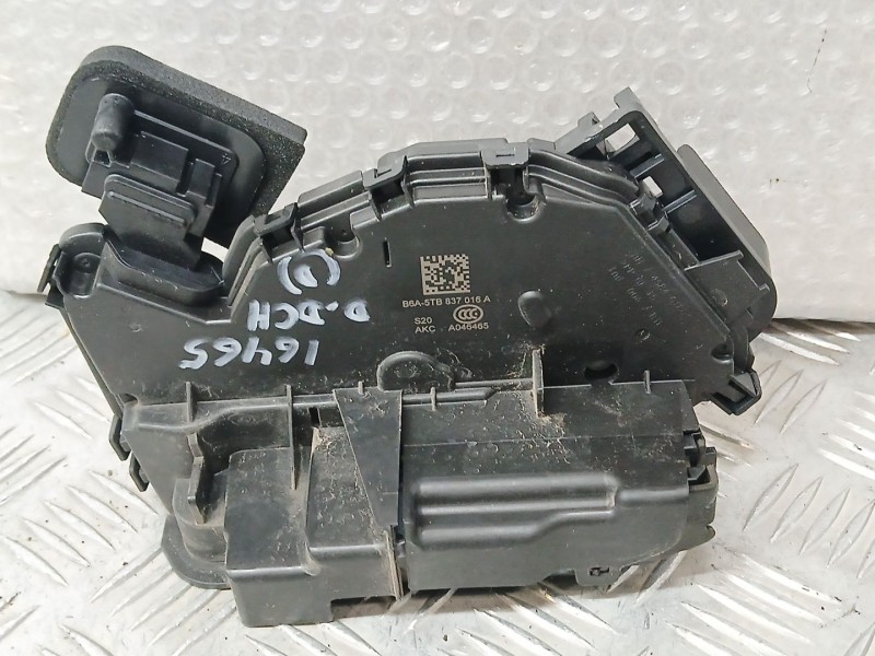 Recambio de cerradura puerta delantera derecha para volkswagen polo vi (aw1, bz1, ae1) 1.6 tdi referencia OEM IAM 5TB837016A  