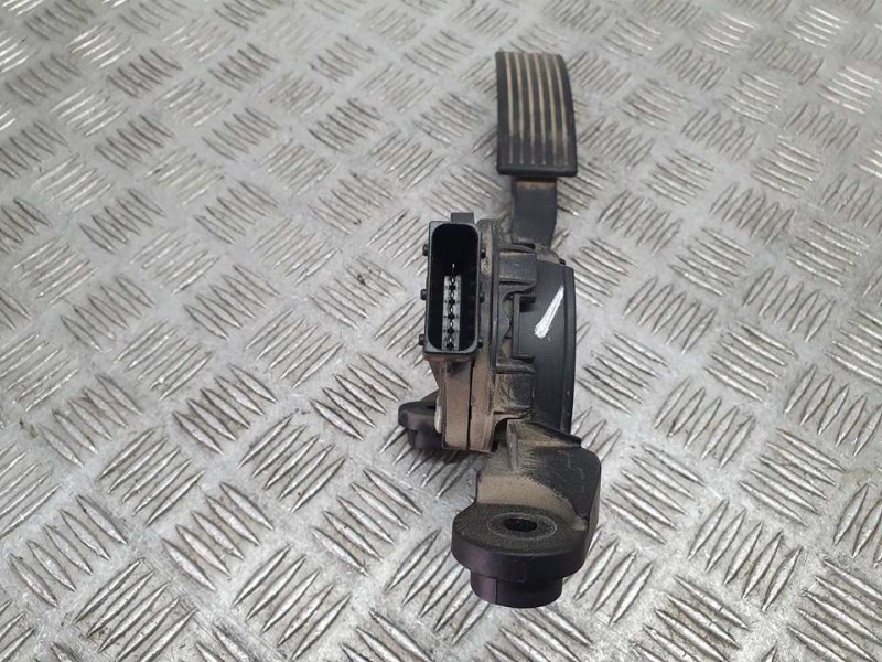Recambio de potenciometro pedal para hyundai i20 essence referencia OEM IAM 327001RXXX  