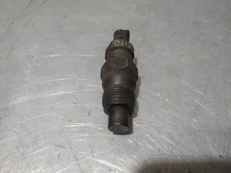 Recambio de inyector para citroën zx 1.9 turbodiesel (dhx. d8b / xud9te) referencia OEM IAM 970209218  KCA17S42