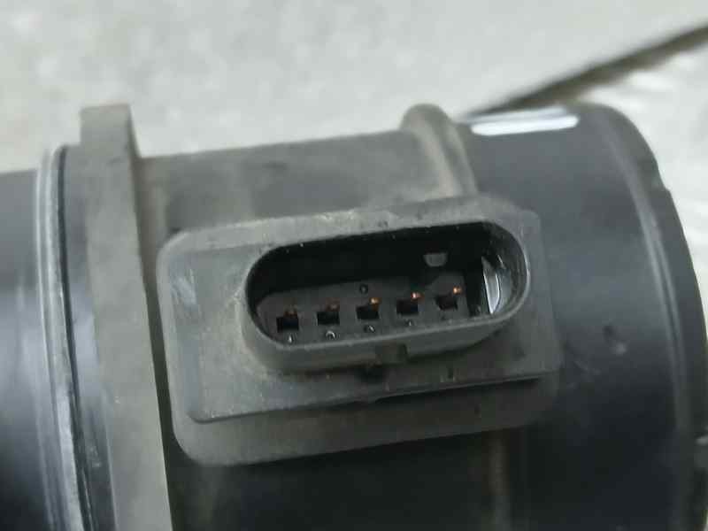 Recambio de caudalimetro para hyundai i20 trend referencia OEM IAM 281642A500 9021050002 