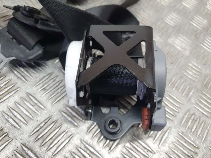 Recambio de cinturon seguridad delantero derecho para bmw x4 (f26) xdrive 20d referencia OEM IAM S2725843206  