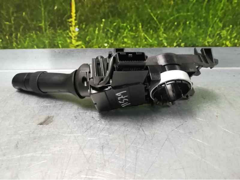 Recambio de mando luces para lexus is200 (ds2/is2) 220d referencia OEM IAM 17F192  