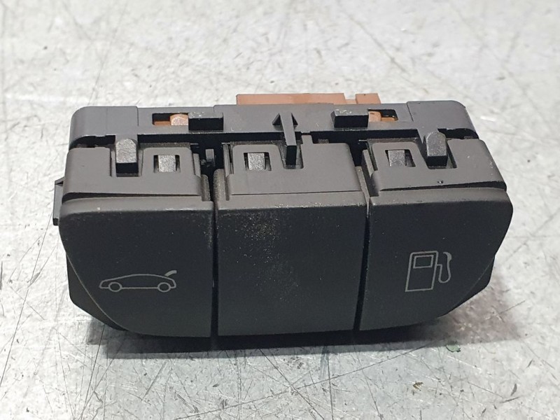 Recambio de interruptor para peugeot 508 access referencia OEM IAM 96661584XT 033844201 BOTON ABRIR MALETERO Y TAPA GASOLINA