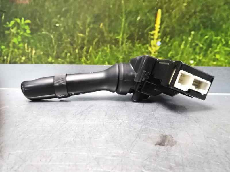 Recambio de mando limpia para lexus is200 (ds2/is2) 220d referencia OEM IAM 17F166  