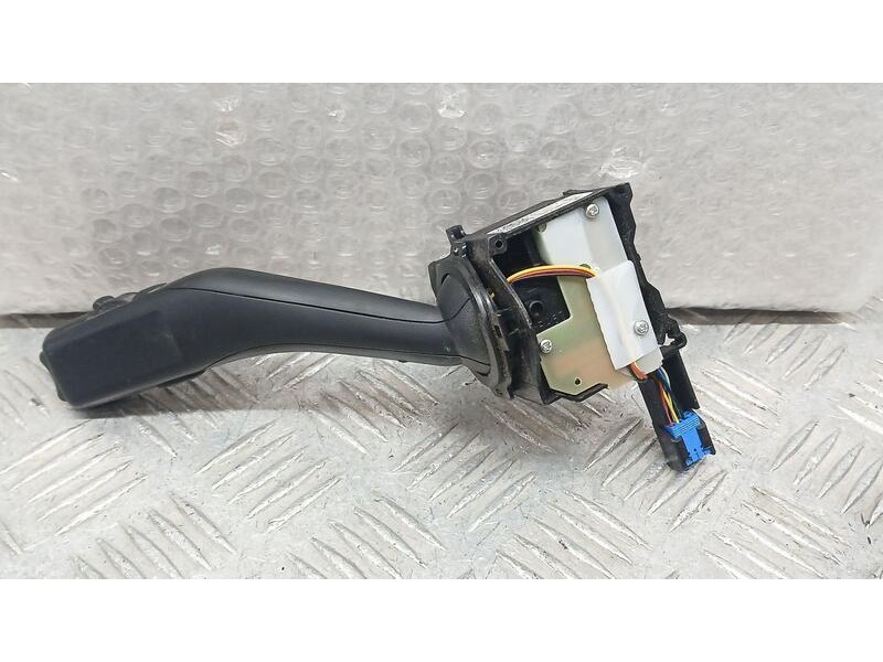 Recambio de mando limpia para volkswagen golf plus (5m1) trendline referencia OEM IAM 1K0953519A  