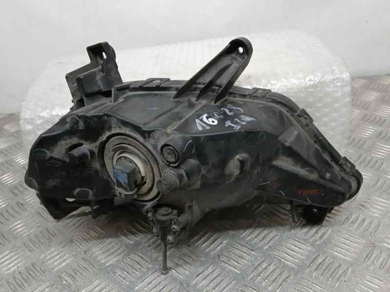 Recambio de faro antiniebla izquierdo para hyundai i20 trend referencia OEM IAM 92201C8000  