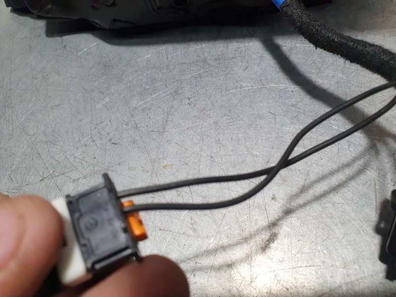 Recambio de retrovisor derecho para peugeot 208 (p2) active referencia OEM IAM 9839237780 232673116 ELECTRICO 8 Y 2 CABLES