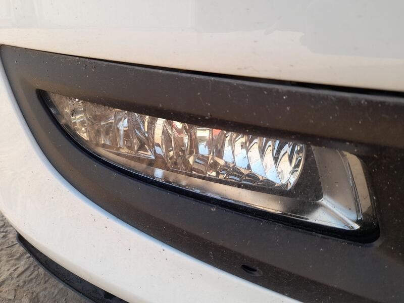 Recambio de faro antiniebla derecho para volkswagen polo v (6r1, 6c1) 1.2 tdi referencia OEM IAM 6R0941062D  