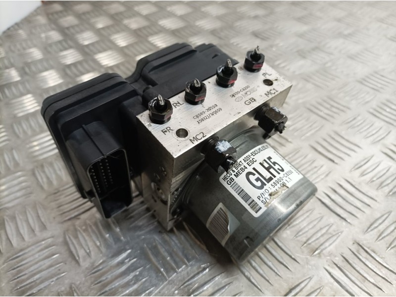 Recambio de abs para hyundai i20 classic referencia OEM IAM 58920C8250 C858920550 MOBIS