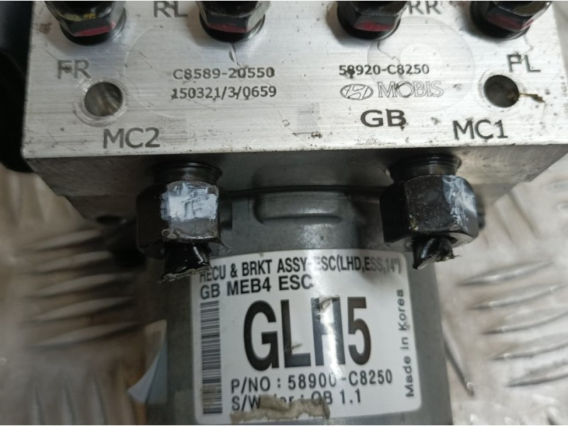 Recambio de abs para hyundai i20 classic referencia OEM IAM 58920C8250 C858920550 MOBIS