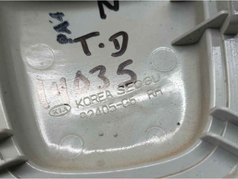 Recambio de piloto trasero derecho paragolpes para kia picanto (ja) attract referencia OEM IAM 92405G06  