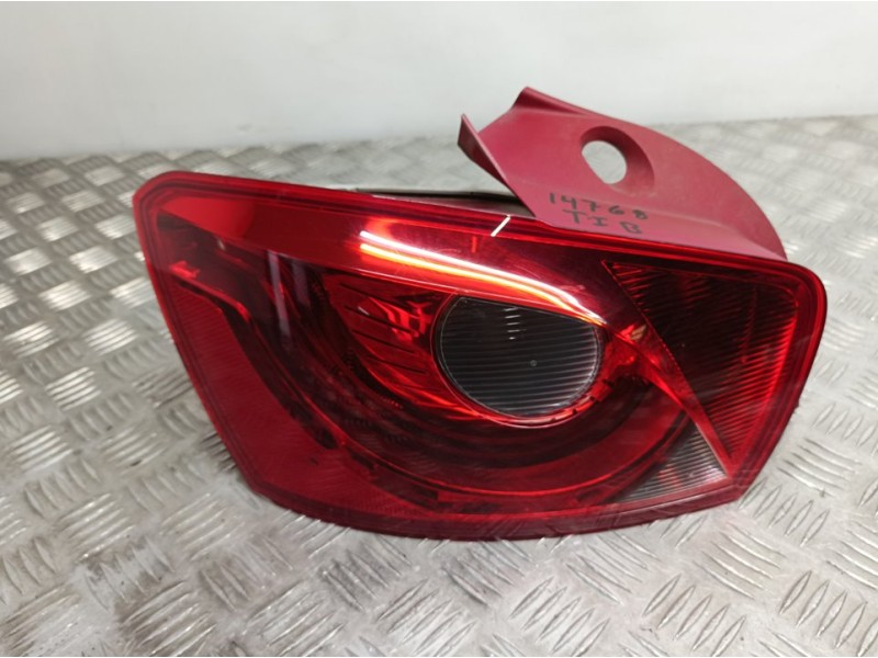 Recambio de piloto trasero izquierdo para seat ibiza (6j5) reference referencia OEM IAM 6J4945095H  