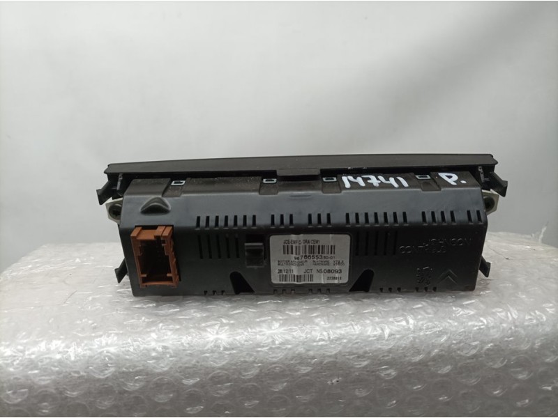 Recambio de pantalla multifuncion para peugeot 5008 active referencia OEM IAM 9676655380  