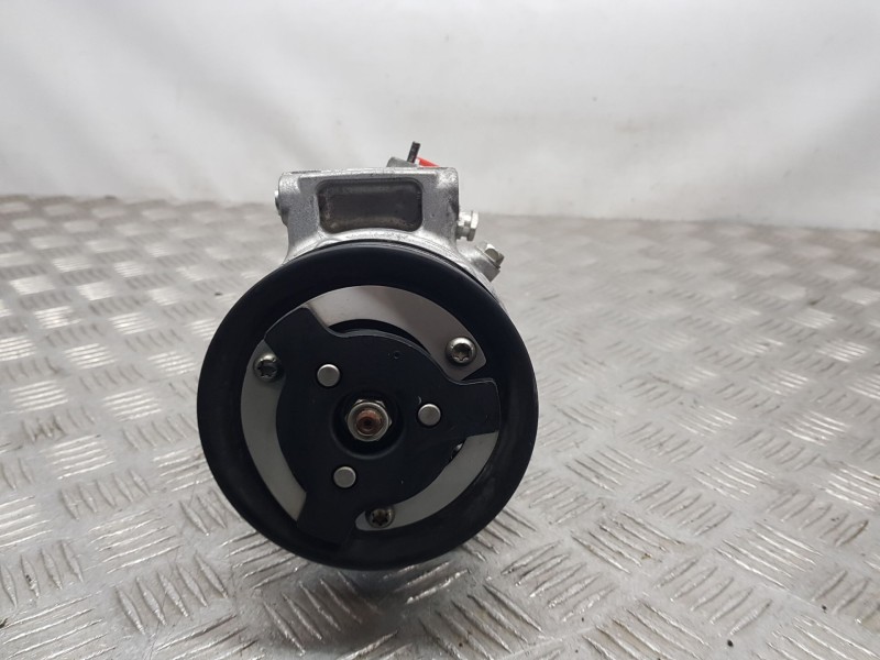 Recambio de compresor aire acondicionado para volkswagen polo vi (aw1, bz1, ae1) 1.6 tdi referencia OEM IAM 5Q0816803F SANDEN 84