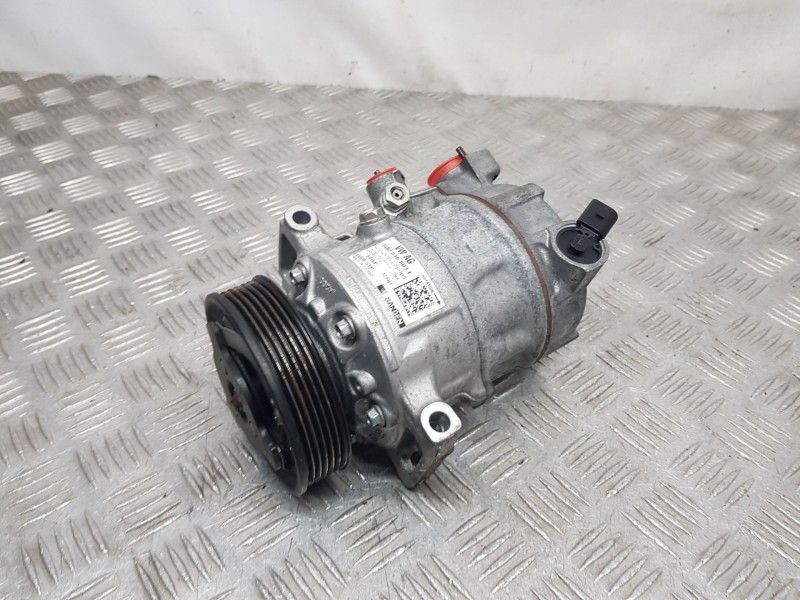 Recambio de compresor aire acondicionado para volkswagen polo vi (aw1, bz1, ae1) 1.6 tdi referencia OEM IAM 5Q0816803F SANDEN 84