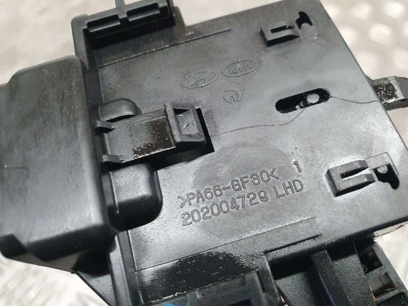 Recambio de mando luces para kia magentis active referencia OEM IAM 202004729  