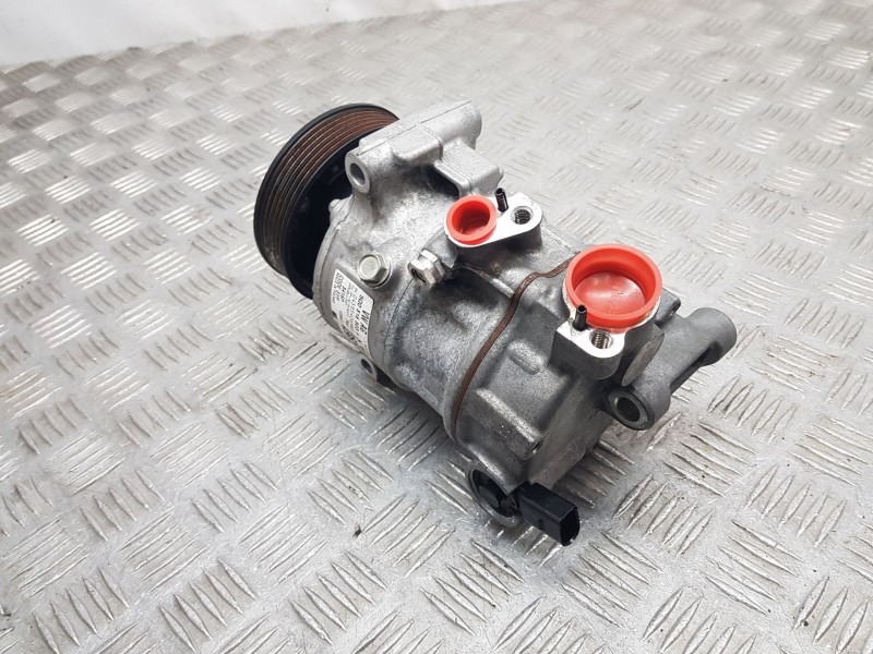 Recambio de compresor aire acondicionado para volkswagen polo vi (aw1, bz1, ae1) 1.6 tdi referencia OEM IAM 5Q0816803F SANDEN 84