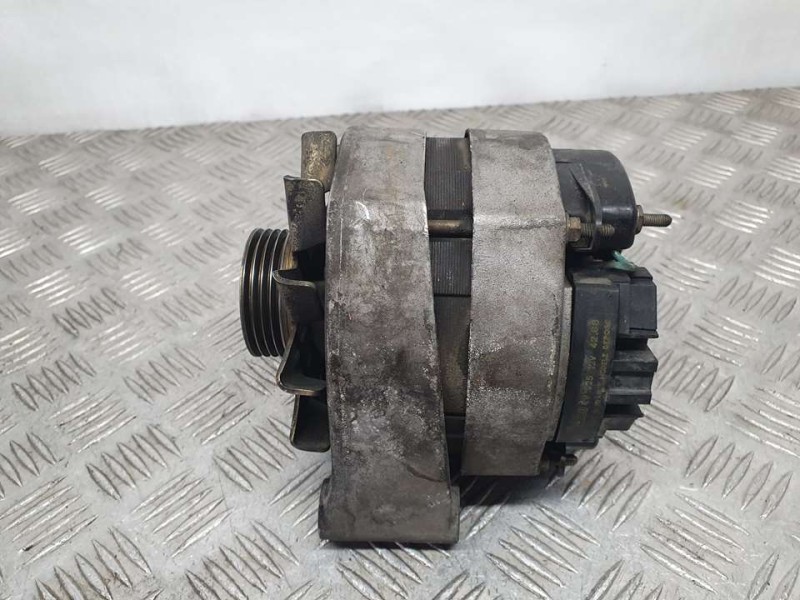 Recambio de alternador para peugeot 205 berlina 1.4 generation referencia OEM IAM SIN REF  