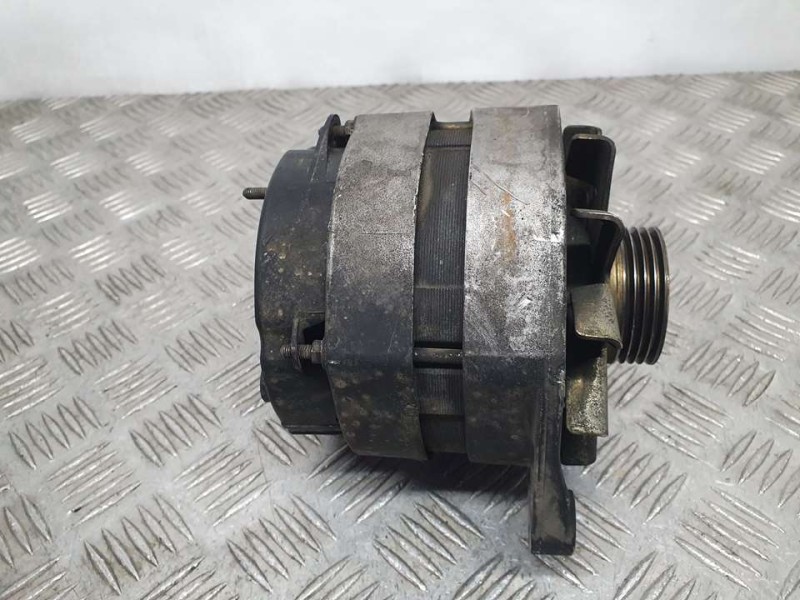 Recambio de alternador para peugeot 205 berlina 1.4 generation referencia OEM IAM SIN REF  