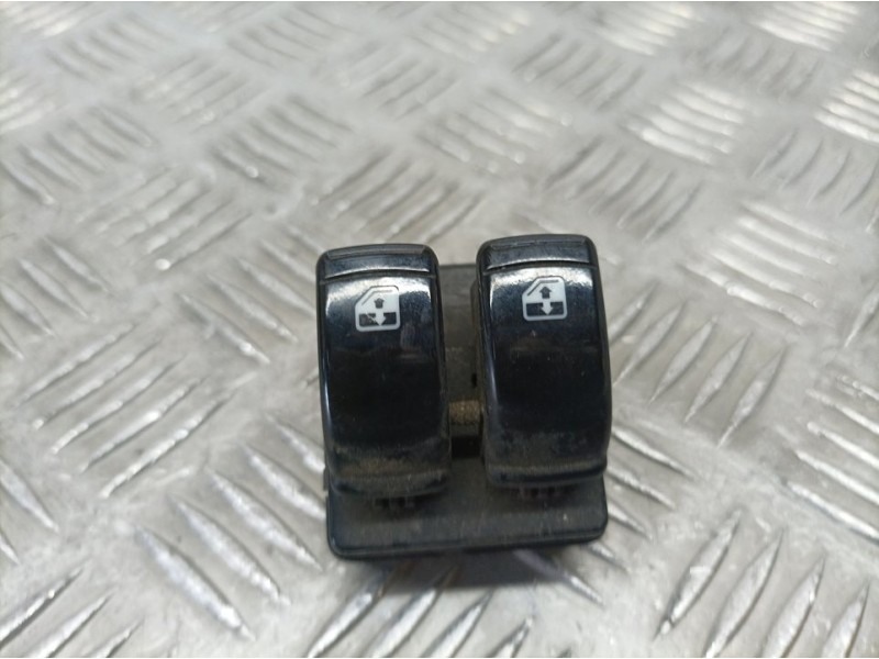 Recambio de mando elevalunas delantero izquierdo para chevrolet aveo ls 5 p referencia OEM IAM 202005062  