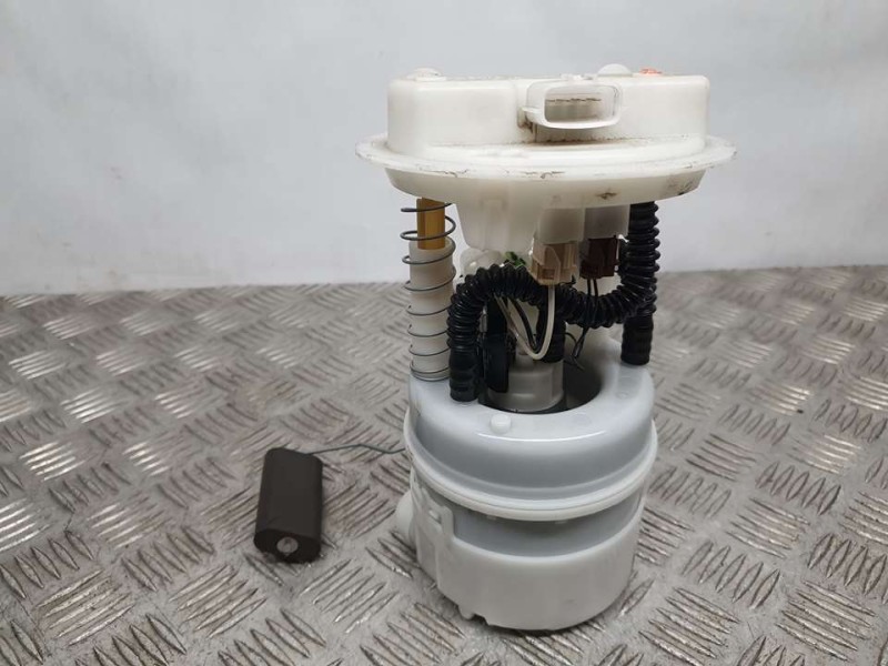 Recambio de aforador para renault captur limited referencia OEM IAM 172021485R 100102280 