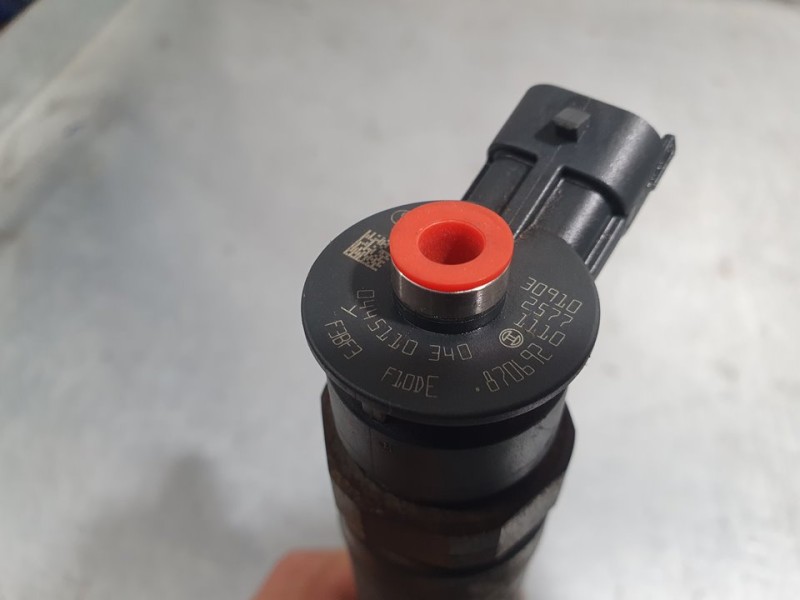 Recambio de inyector para toyota iq básico referencia OEM IAM 870692 0445110340 BOSCH