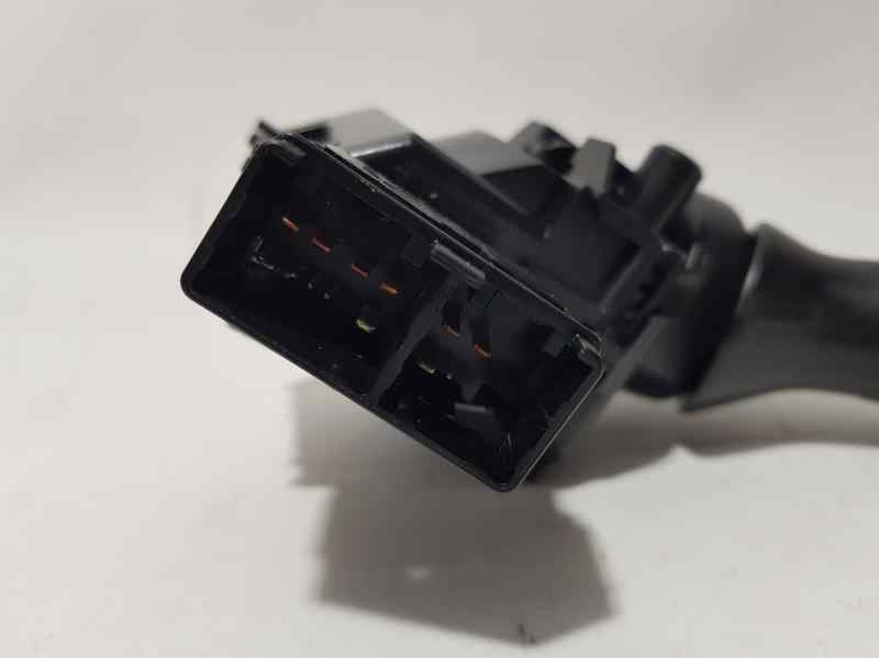 Recambio de mando limpia para toyota auris luna referencia OEM IAM   