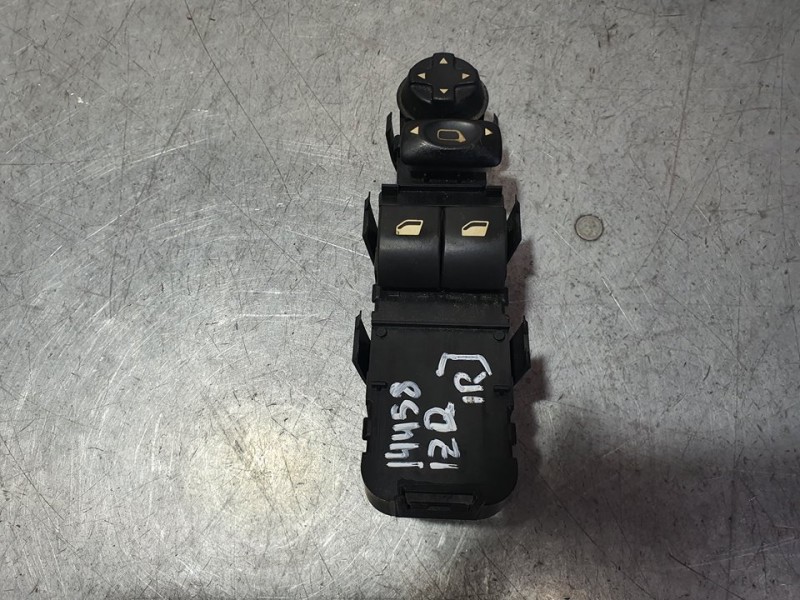 Recambio de mando elevalunas delantero izquierdo para peugeot 308 confort referencia OEM IAM 96565186XT 53269800 